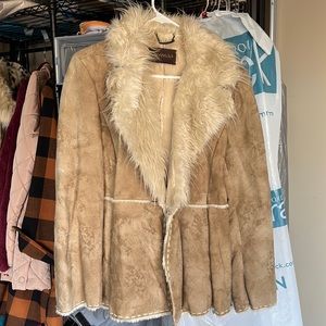 Guess suede jacket 🧥 in small
